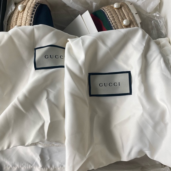 GUCCI - Picture 12 of 12